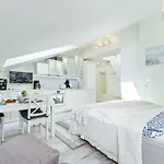 Harbour Апартаменти *